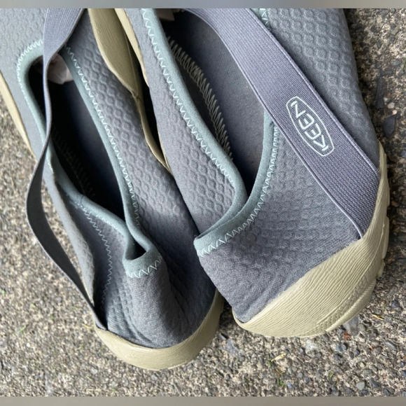 Keen Roatan Neoprene Mary Jane Water Shoes Sz 11 - Picture 7 of 8
